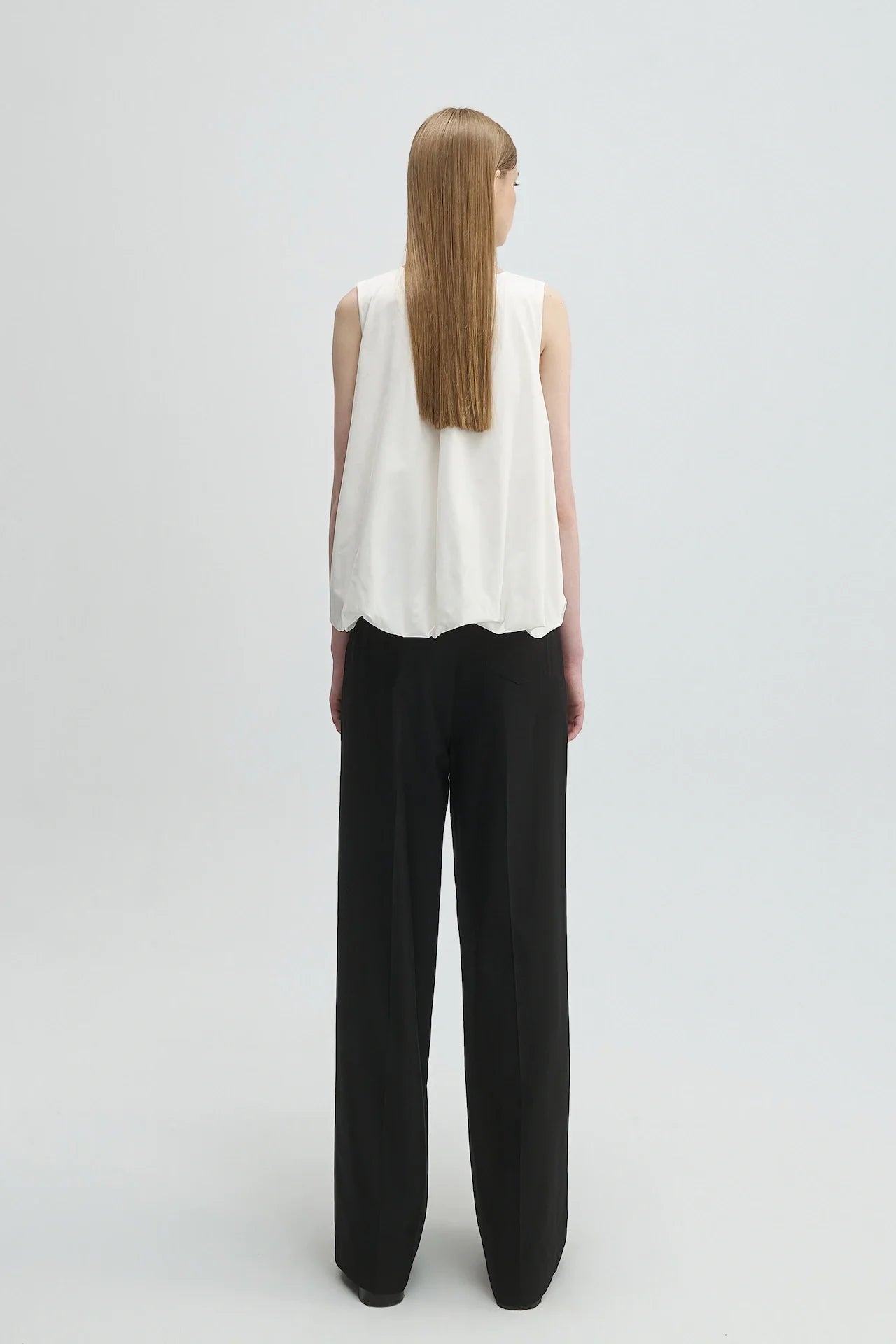GATHERED VEST