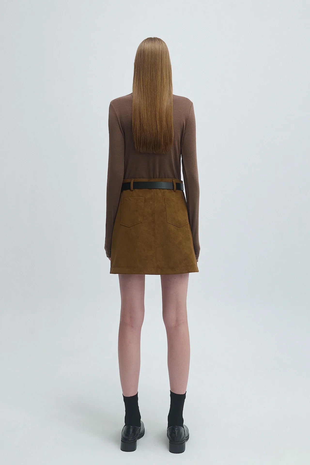 HIGH NECK TOP