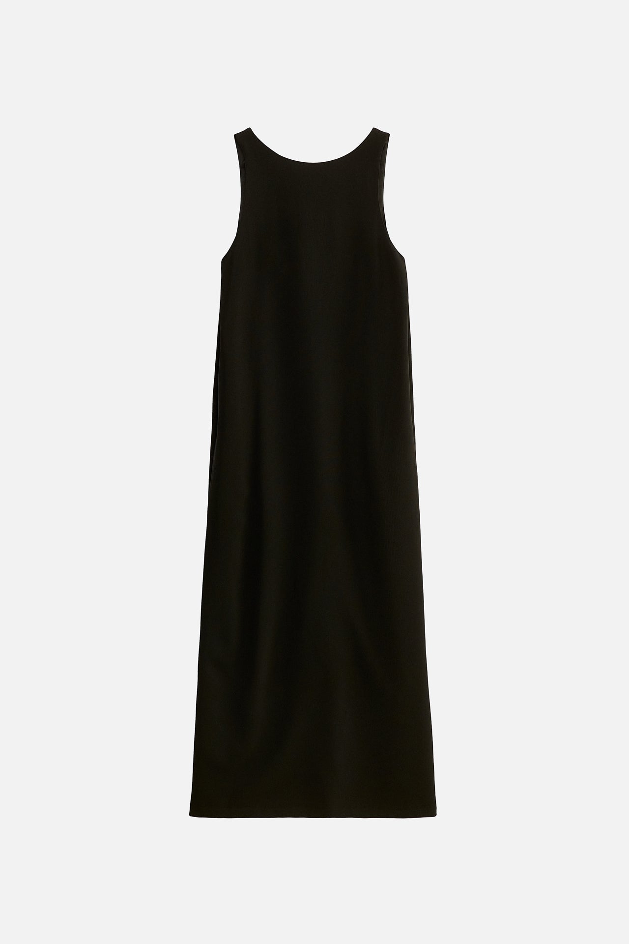 BACKLESS DRESS